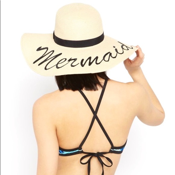 Accessories - Oversized ‘Mermaid’ Floppy Straw Hat